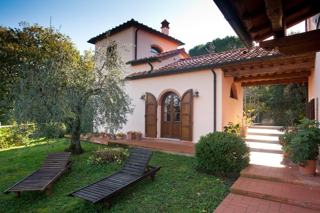 Agriturismo Podere Santa Rita Montescudaio Zimmer foto