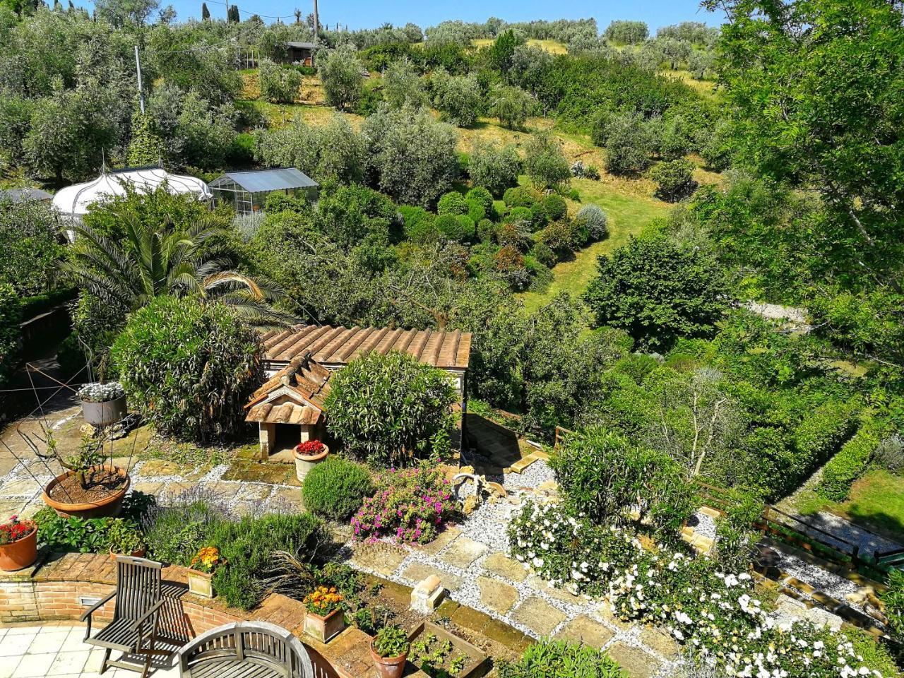 Agriturismo Podere Santa Rita Montescudaio Exterior foto